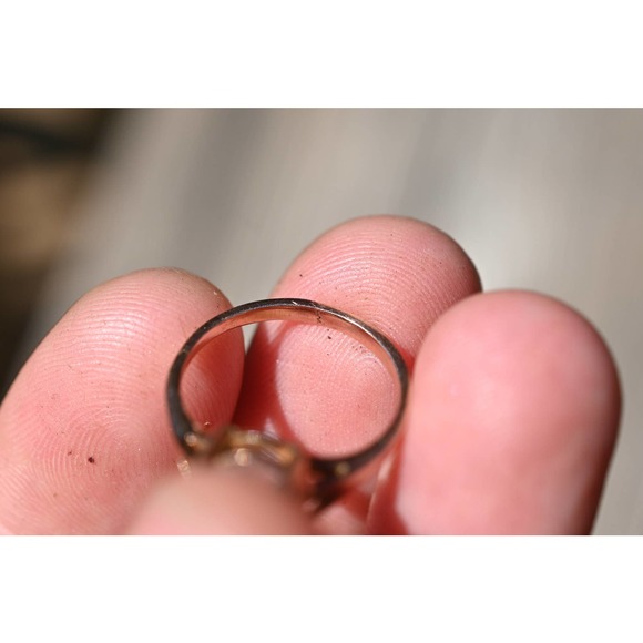 alternative raw diamond engagement ring raw crystal size 4 5 6 7 8 8 9 1… - Picture 2 of 7